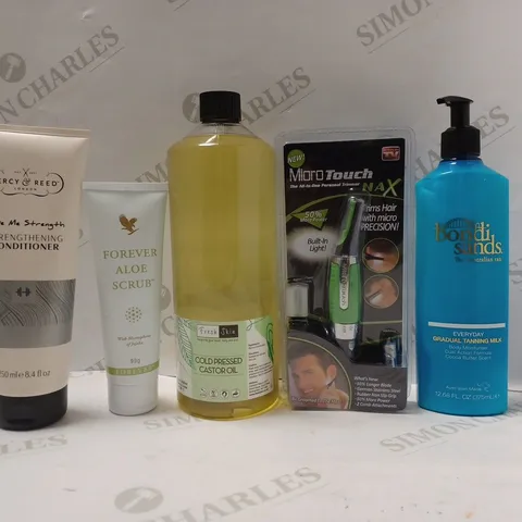 BOX OF APPROX 16 ASSORTED HEALTH AND BEAUTY ITEMS TO INCLUDE - PERCY REED CONDITIONER - FRESH SKIN CASTOR OIL - BONDI SANDS TANNING MILK ECT