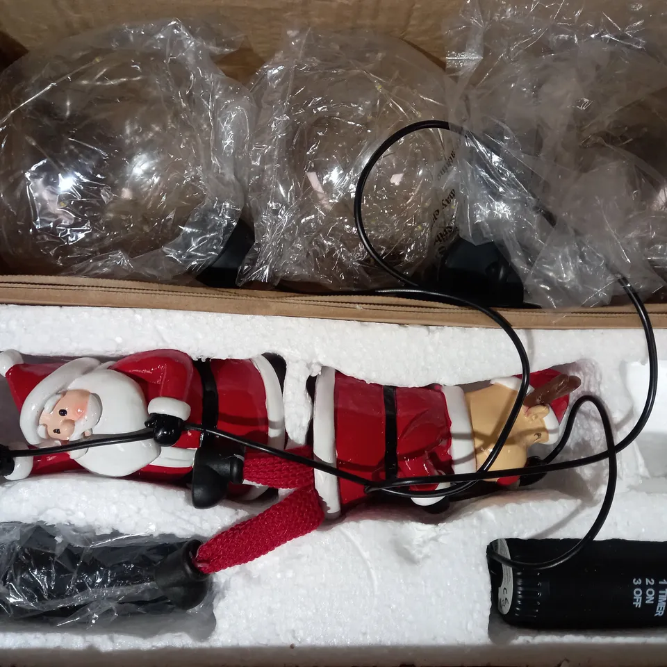 BOXED SANTA EXPRESS DANGLY LEG LIGHT STRAND