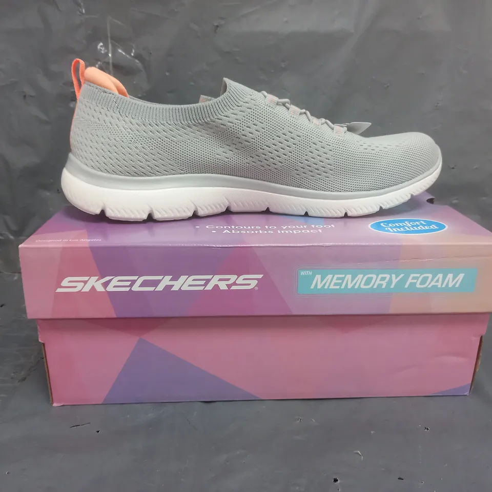 SKECHERS TRAINERS GREY SIZE 8
