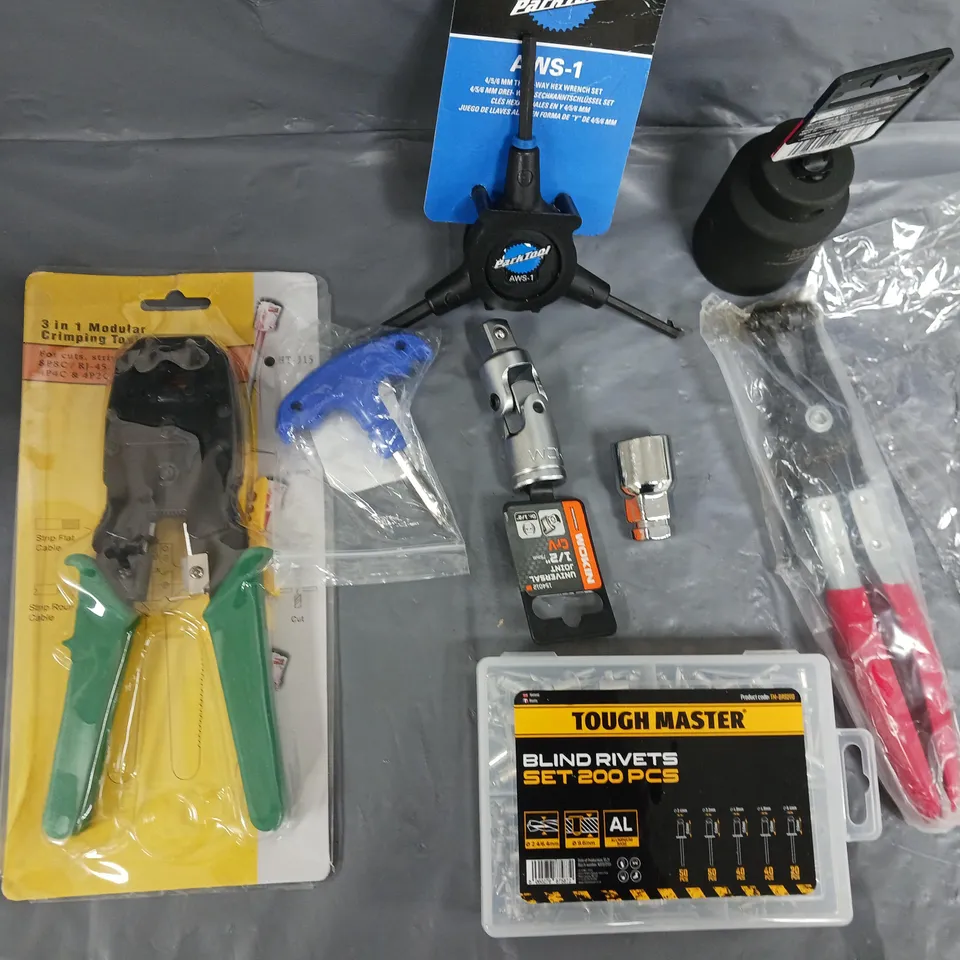 LARGE QUANTITY OF ASSORTED CAR TOOLS TO INCLUDE; MILWAUKEE 16MM RATCHET SPANNER AND TWO WIRE CRIMPER PLIERS
