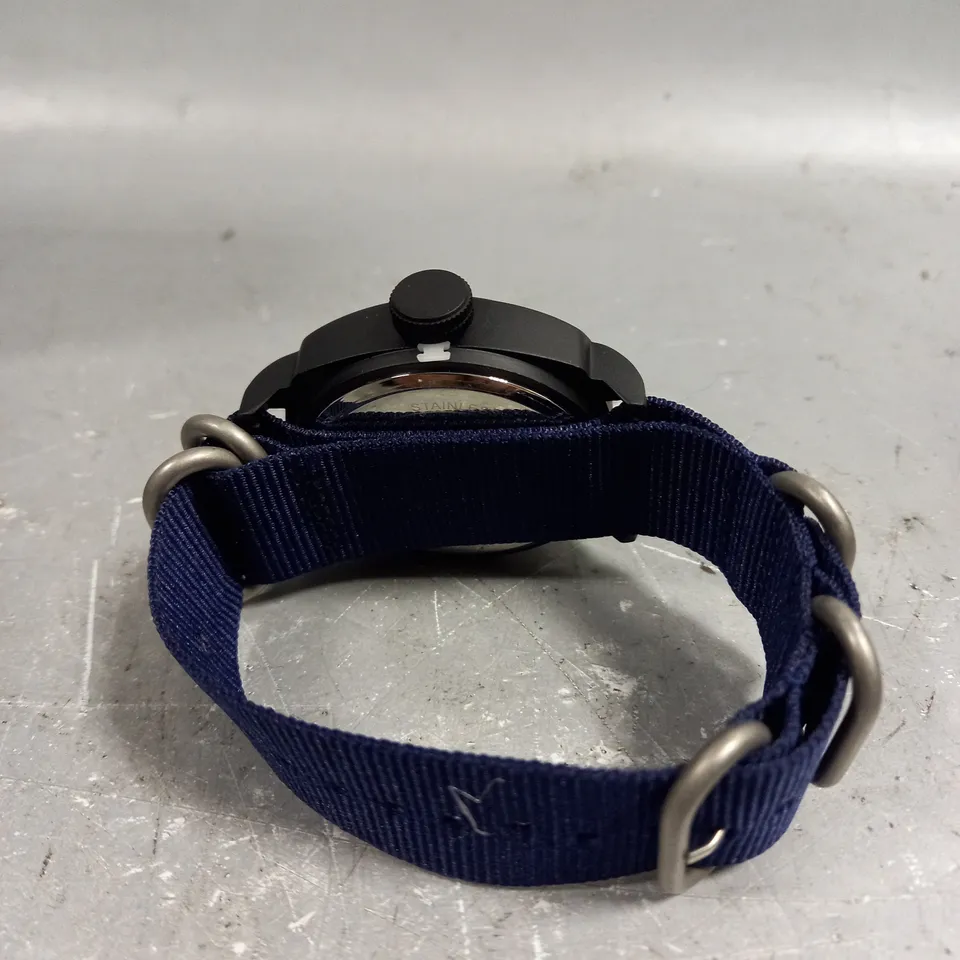 MENS FRANK SCHMIDT WATCH – LARGE BLACK CASE – WHITE PILOT DIAL – BLUE FABRIC STRAP – 3ATM WATER RESISTANT
