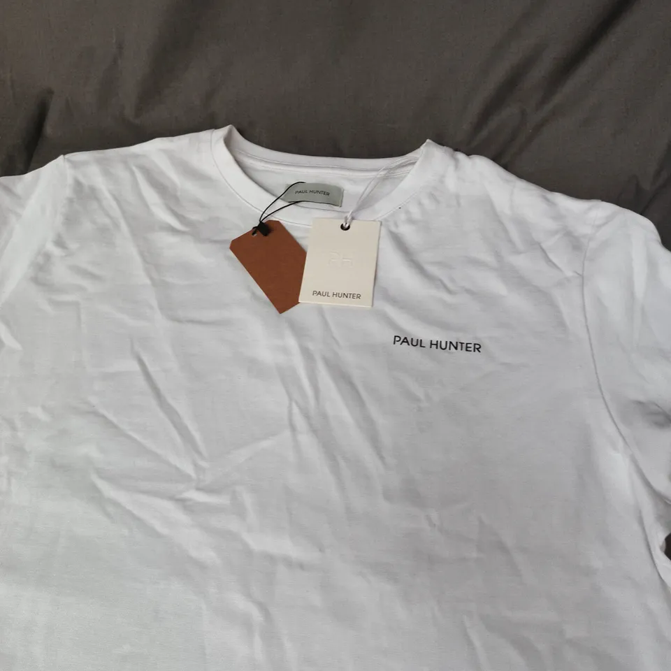 PAUL HUNTER ANDREW T-SHIRT – OFF WHITE, UK SIZE L