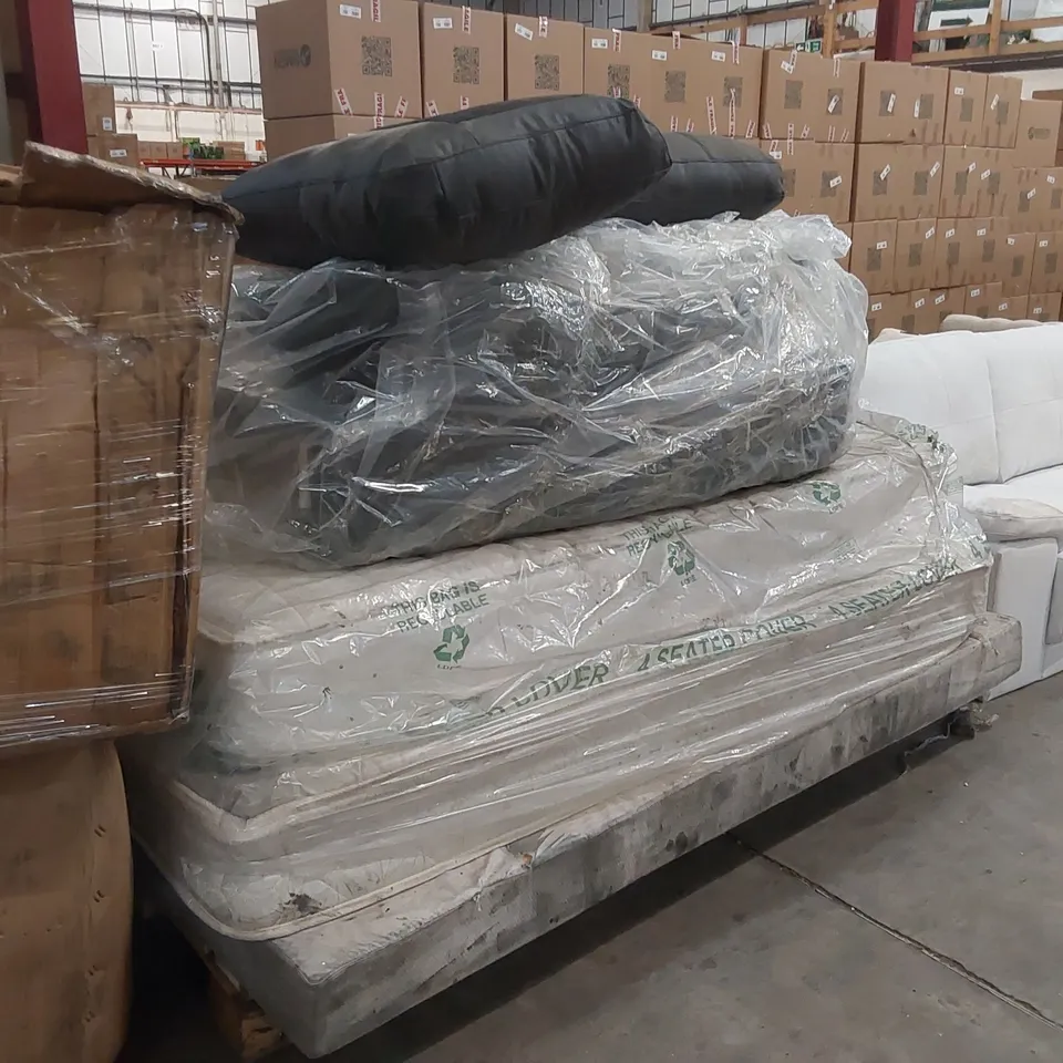 PALLET OF 3 MATTRESSES AND OTHER FURNITURE PARTS 