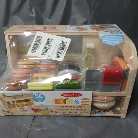 BOXED MELISSA & DOUG WOODEN SLICE & STACK SANDWICH COUNTER