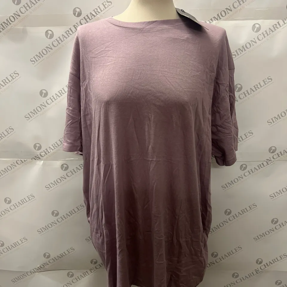 BRAVE SOUL ESSENTIAL T-SHIRT IN PURPLE SIZE L