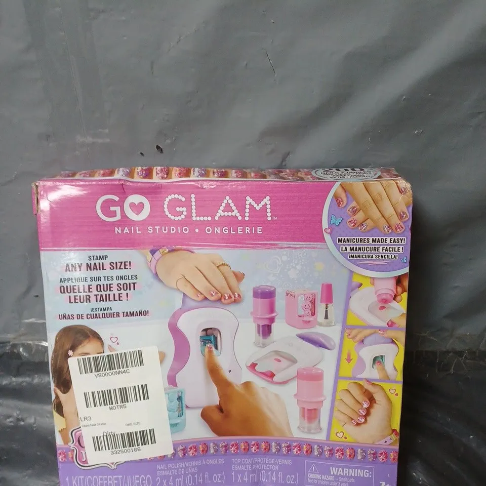 GO GLAM NAIL STUDIO