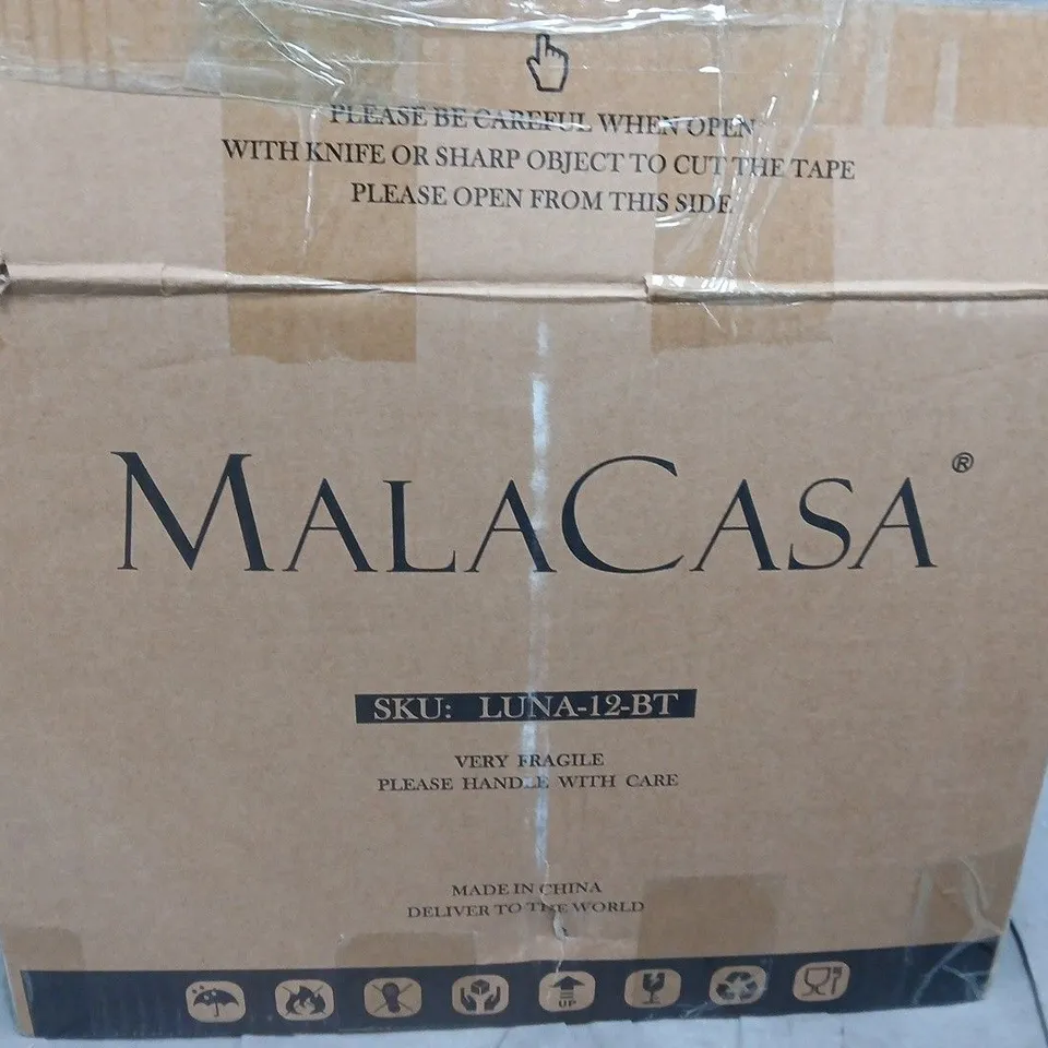 MALACASA LUNA 12 PIECE DINNERWARE SET 