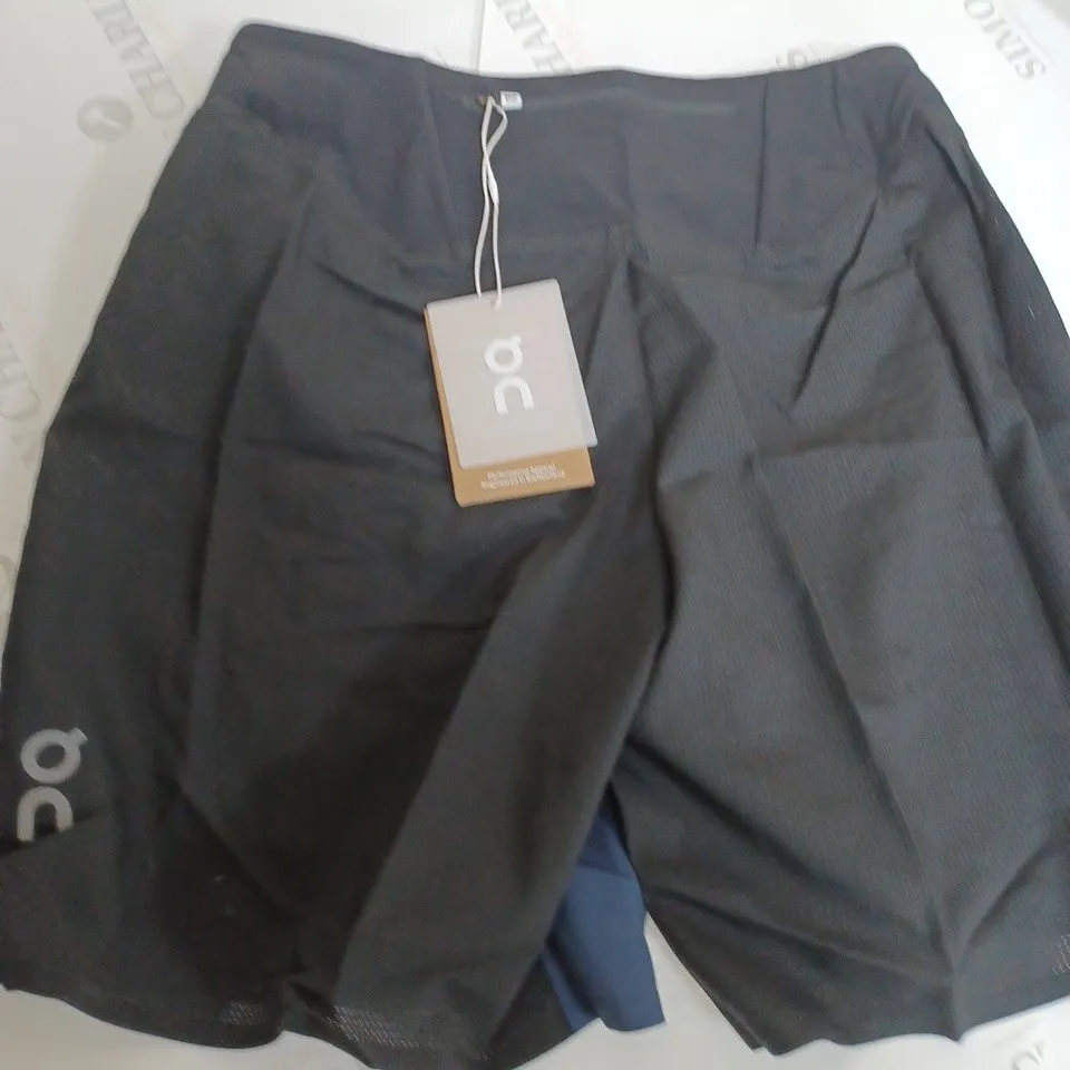 ONCLOUD LEIGHTWEIGHT SHORTS IN BLACK AND BLUE - SIZE SMALL