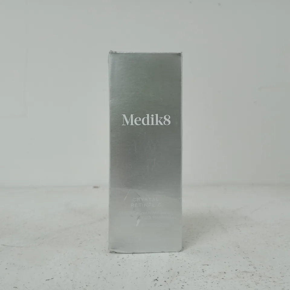 BOXED MEDIK8 CRYSTAL RETINAL 6 NIGHT SERUM (30ML)