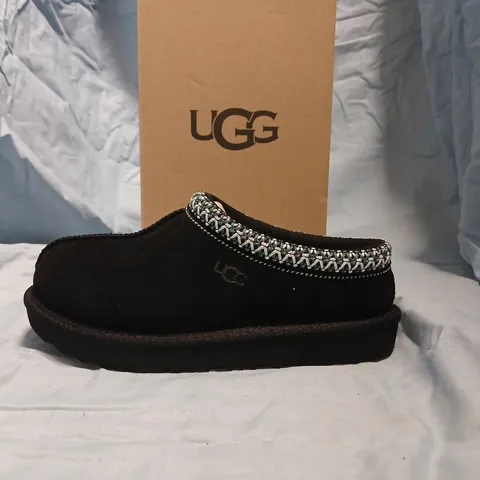 UGG TASMAN SLIPPERS – BLACK SUEDE WITH SILVER CHAIN TRIM, UK KIDS 12