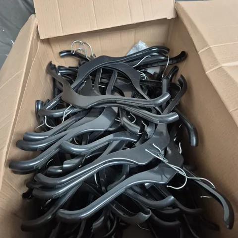 LARGE QUANTITY OF BLACK CLOTHING HANGERS