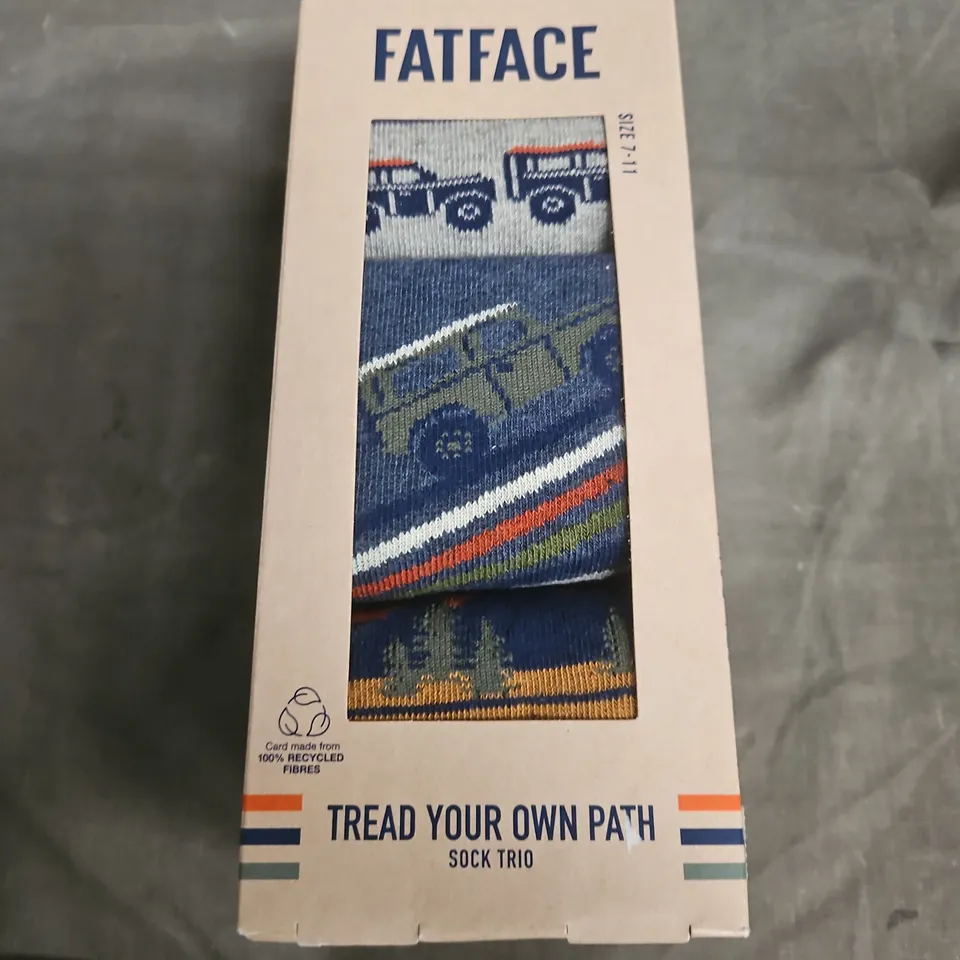 FATFACE SOCK TRIO – TREAD YOUR OWN PATH, THREE PAIRS, UK SIZE 7-11