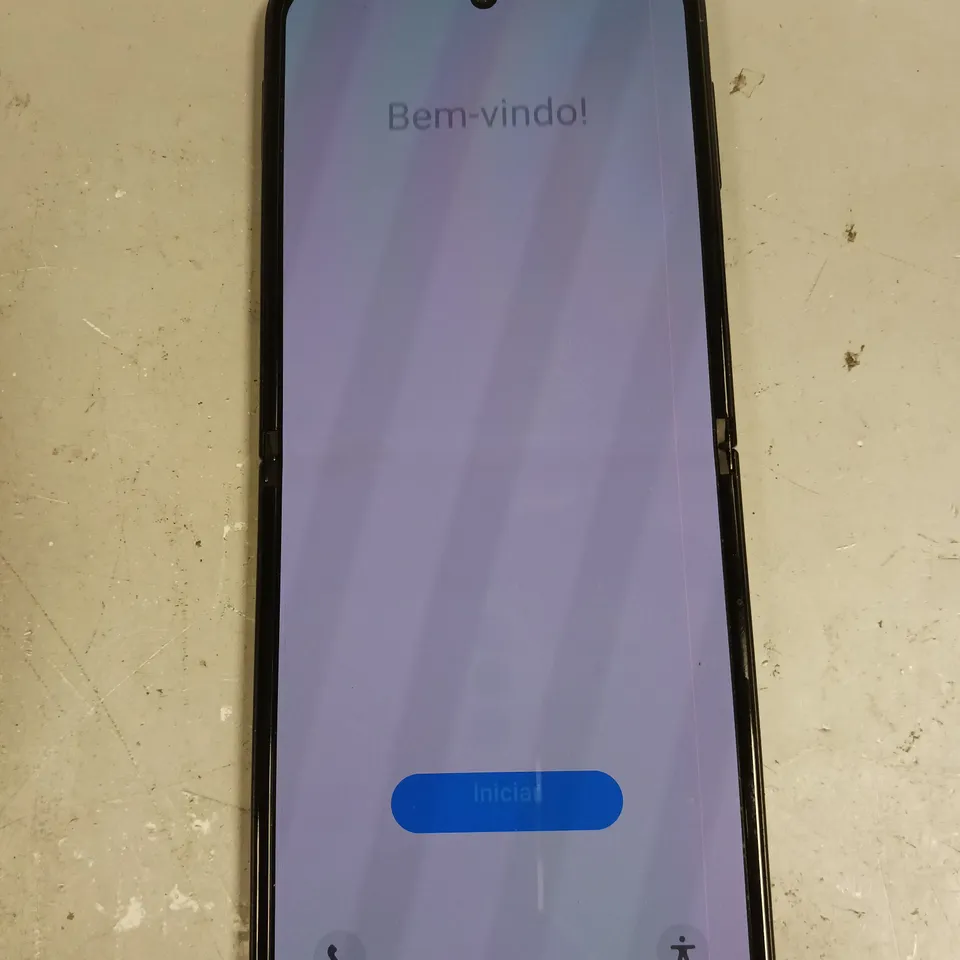 SAMSUNG GALAXY Z FLIP3 SMARTPHONE 