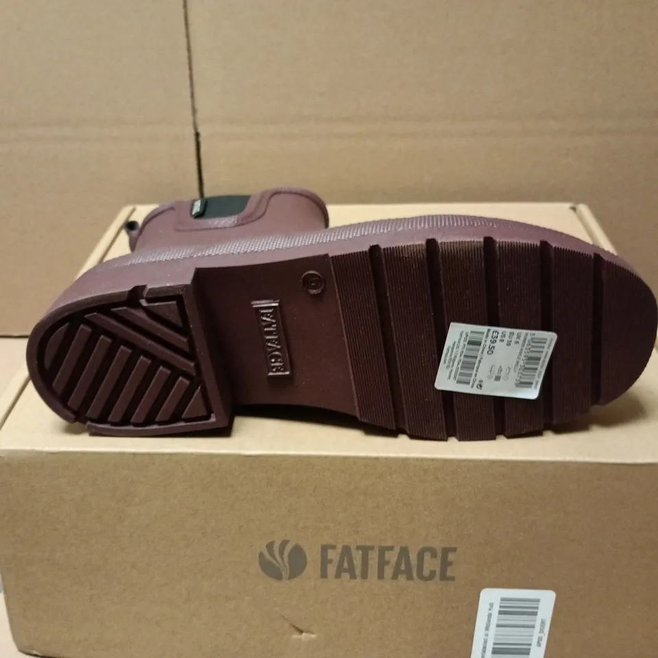 BOXED PAIR OF FATFACE RUBBER ANKLE WELLY IN MAROON - UK 6