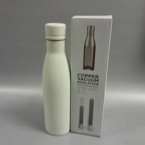 BOXED COPPER VACUUM INSULATION FLASK IN WHITE