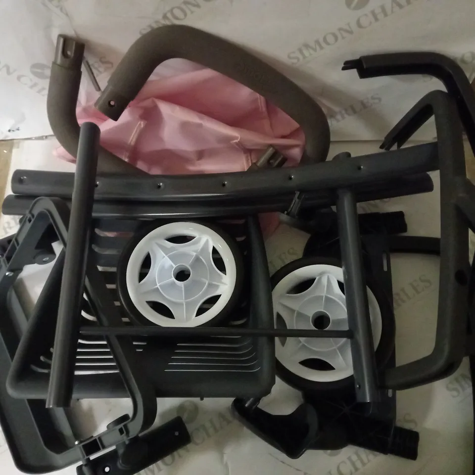 MAXI COSI & QUINNY TWIN PUSHCHAIR  RRP £34.99