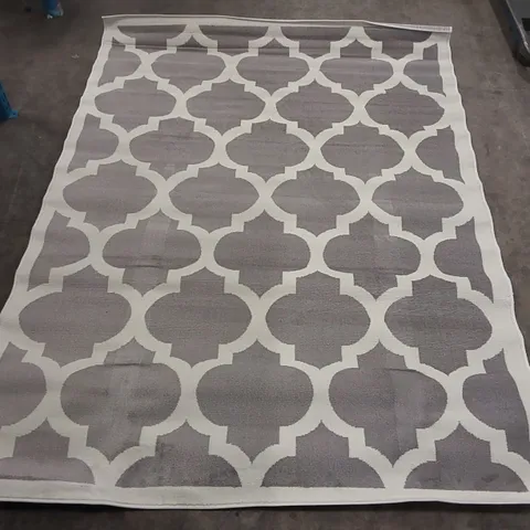 BRAND NEW BAGGED PACO HOME SINAI RUG - 220 x 160cm