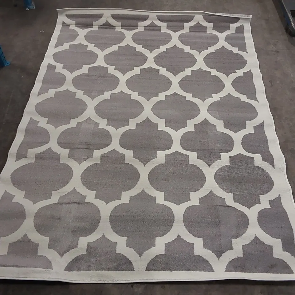 BRAND NEW BAGGED PACO HOME SINAI RUG - 220 x 160cm