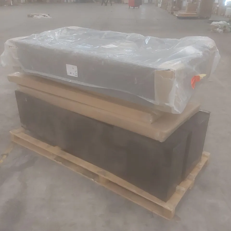 PALLET OF ASSORTED FURNITURE AND BED PARTS AND PIECES 