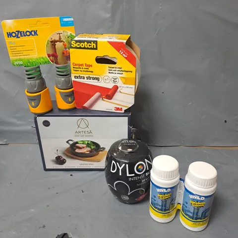 APPROXIMATELY 15 HOUSEHOLD ITEMS TO INCLUDE HOZELOCK END CONNECTORS, SCOTCH TAPE AND DYLON FABRIC DYE