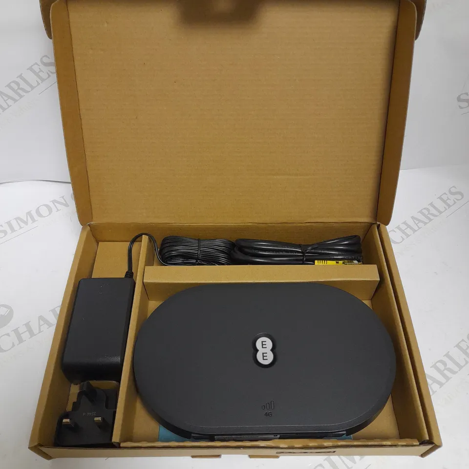EE HYBRID CONNECT 104437 HUB
