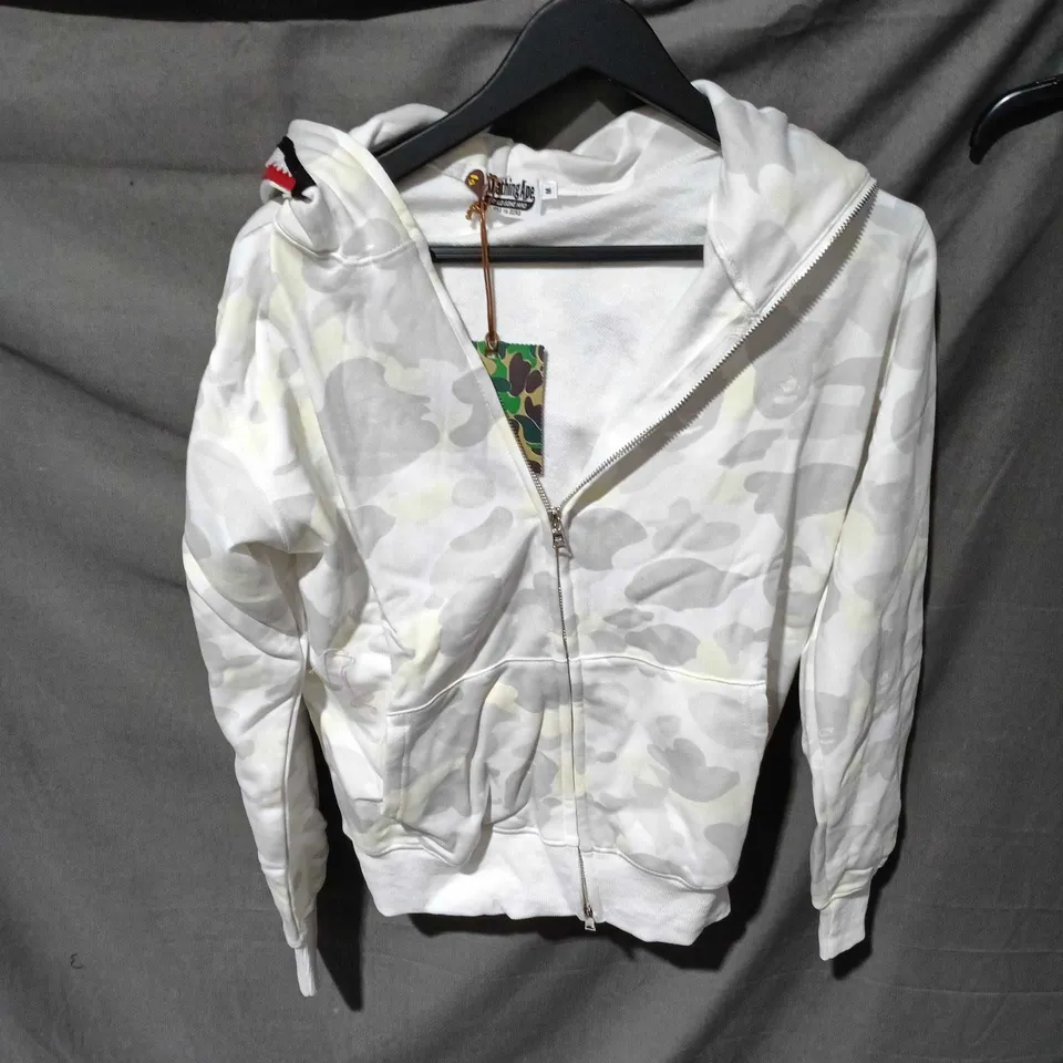 A BATHING APE CAMOUFLAGE ZIP HOODIE – WHITE & GREY, UK M
