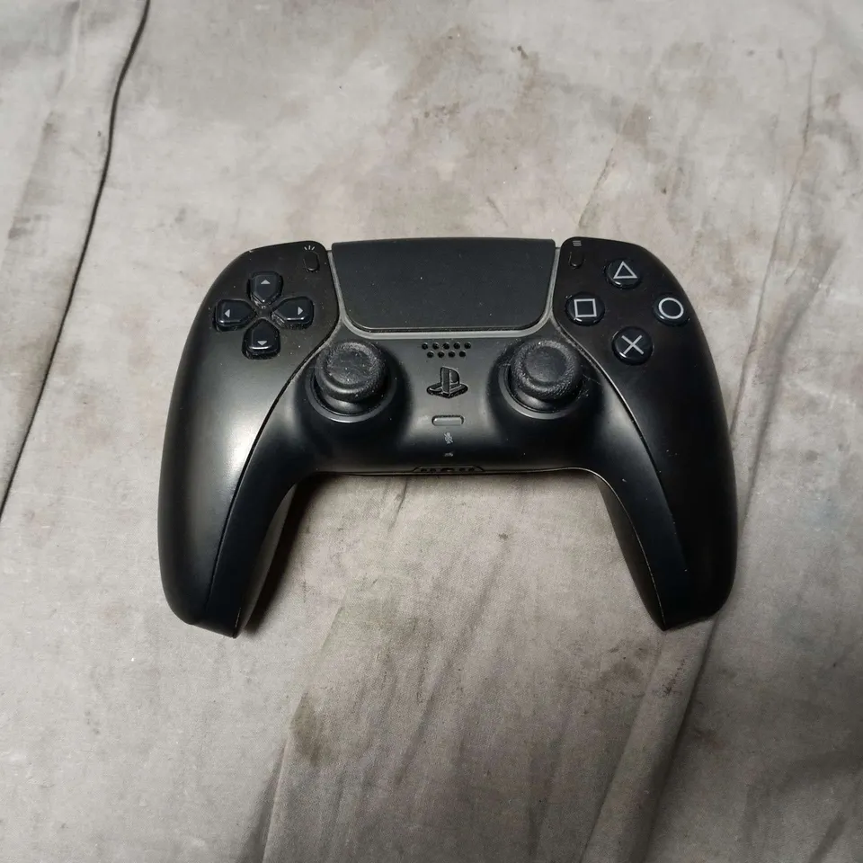 SONY DUALSHOCK CONTROLLER (CFI-ZCT1W)
