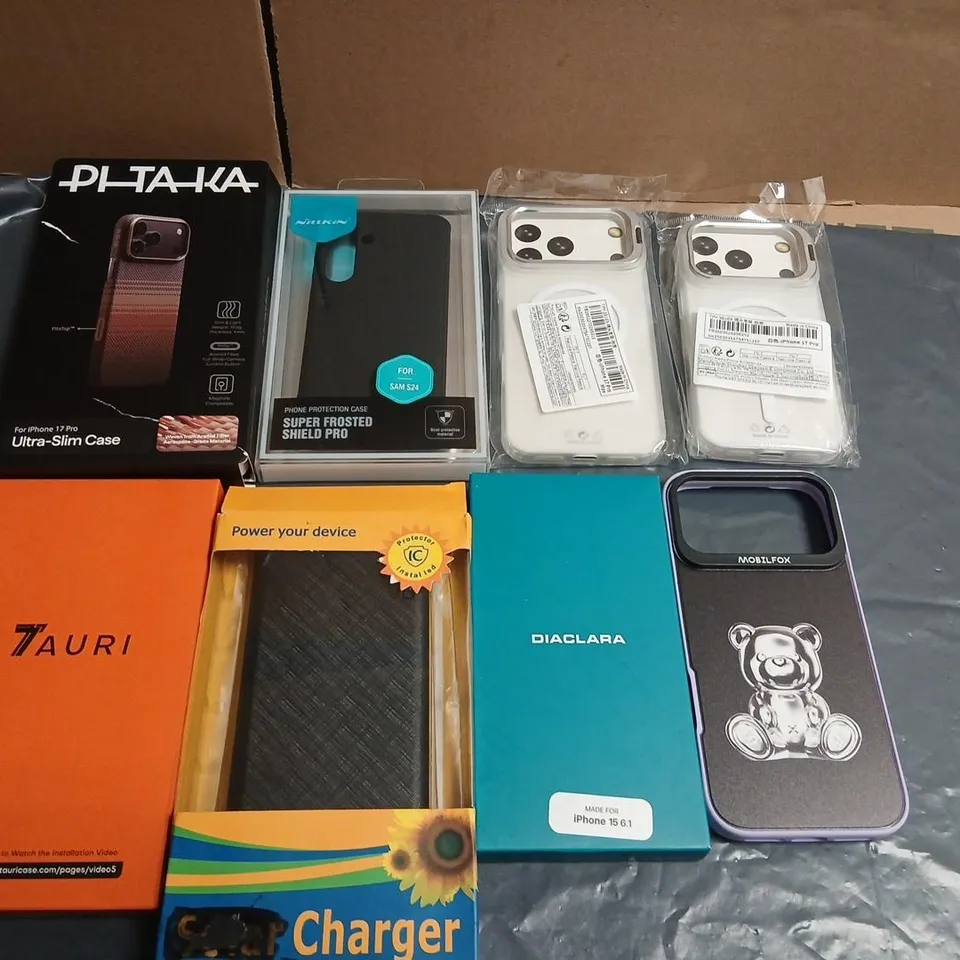 LARGE QUANTITY OF ASSORTED MOBILE PHONE/ELECTRICAL DEVICE ACCESSORIES