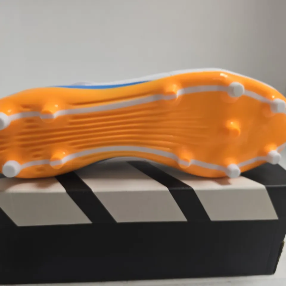 BOXED PAIR OF ADIDAS RS-15 FG FOOTBALL BOOTS – UK 9.5
