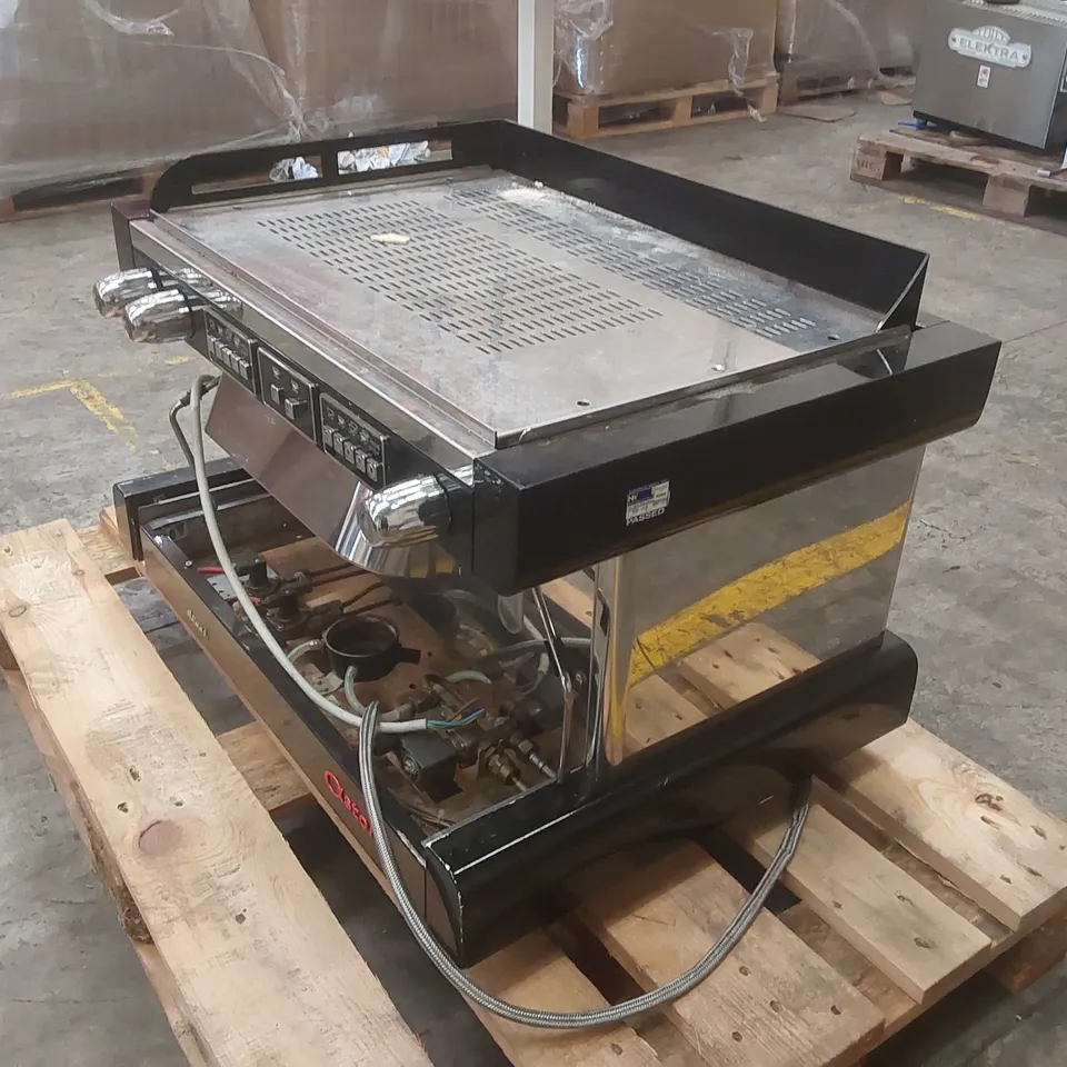 ASTORIA AVANTI COMMERCIAL 2 GROUP COFFEE MACHINE