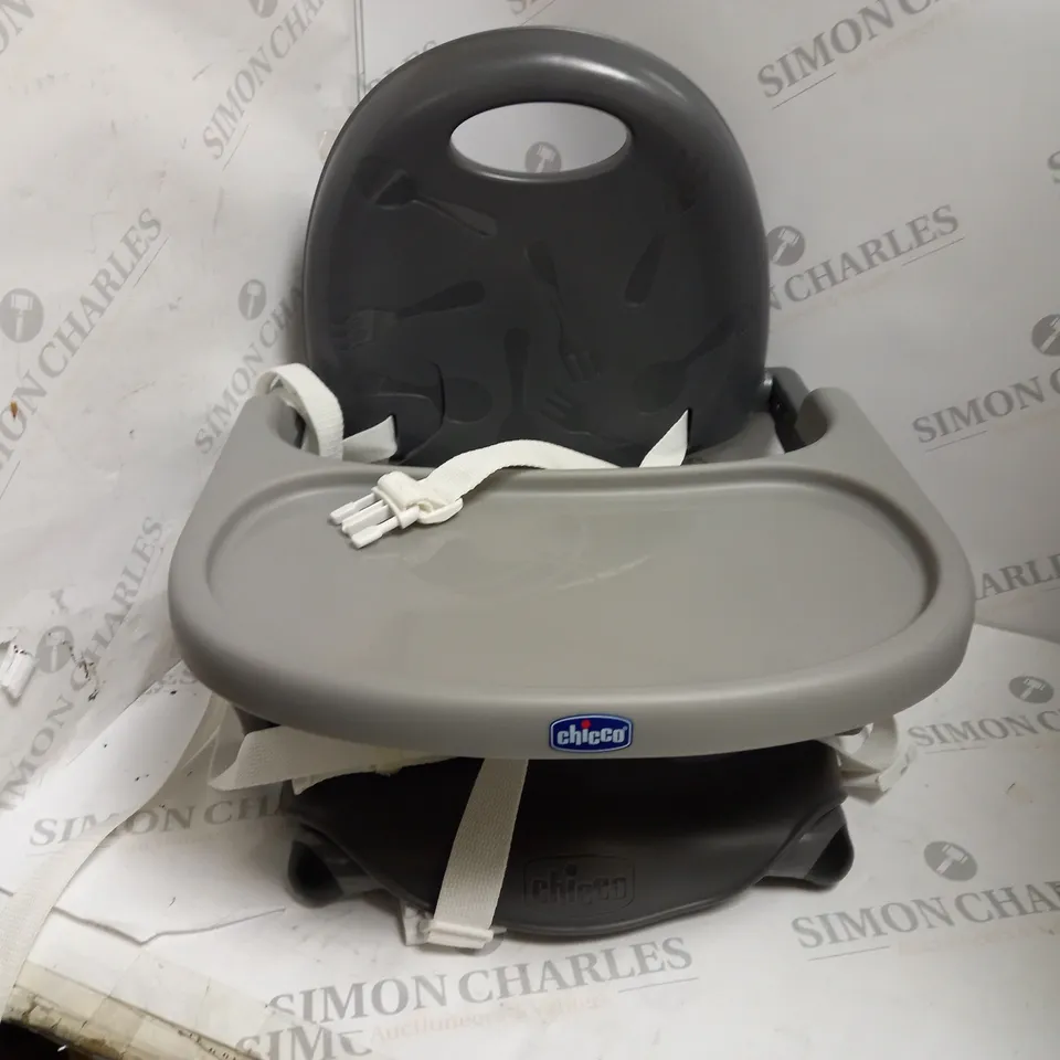 CHICCO BABY FEEDING CHAIR
