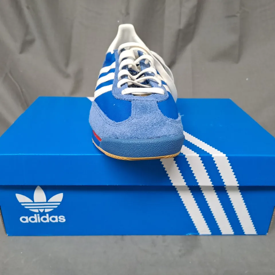 BOXED PAIR OF ADIDAS SL 72 RS SHOES IN BLUE/WHITE UK SIZE 6