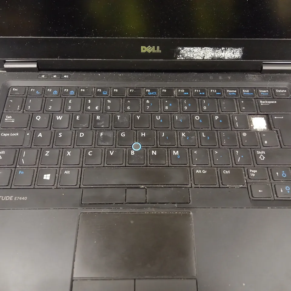 DELL LATITUDE E7440 LAPTOP IN SILVER