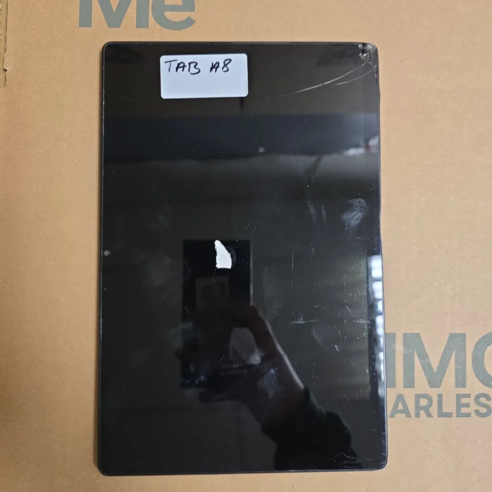 SAMSUNG GALAXY TAB A8