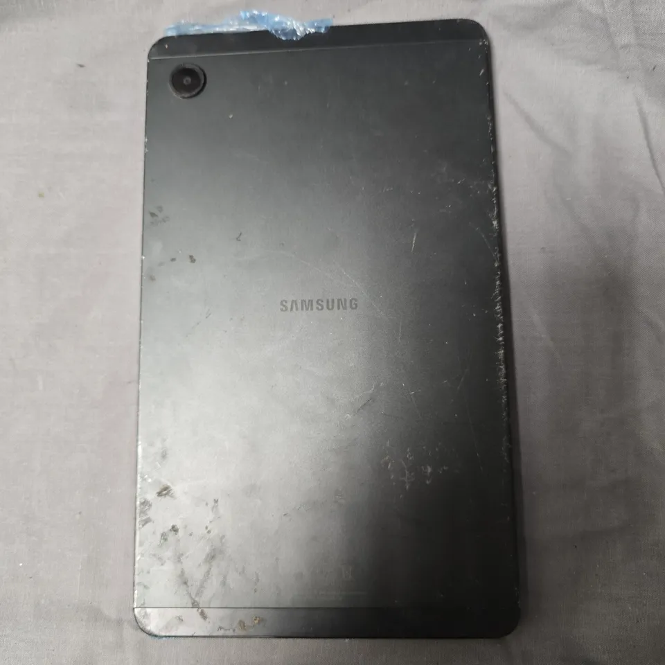 SAMSUNG TABLET - BLACK, REAR CAMERA