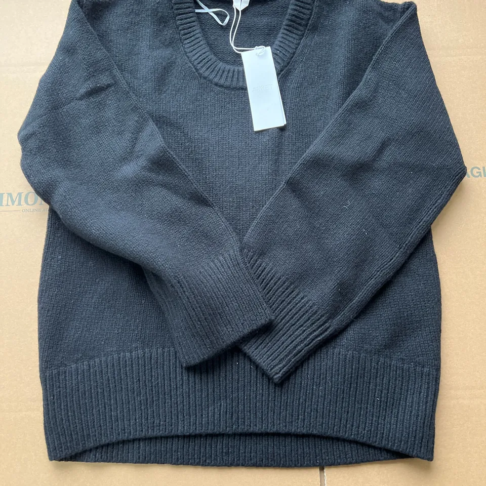 ARKET SIZE XS BLACK WOOLLEN SWEATSHIRT