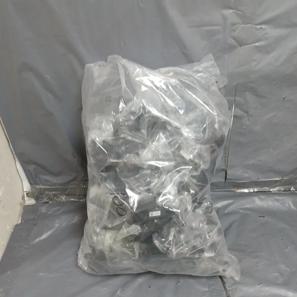 APPROXIMATELY 75 UNBOXED M STYLE CAR PHONE HOLDERS 