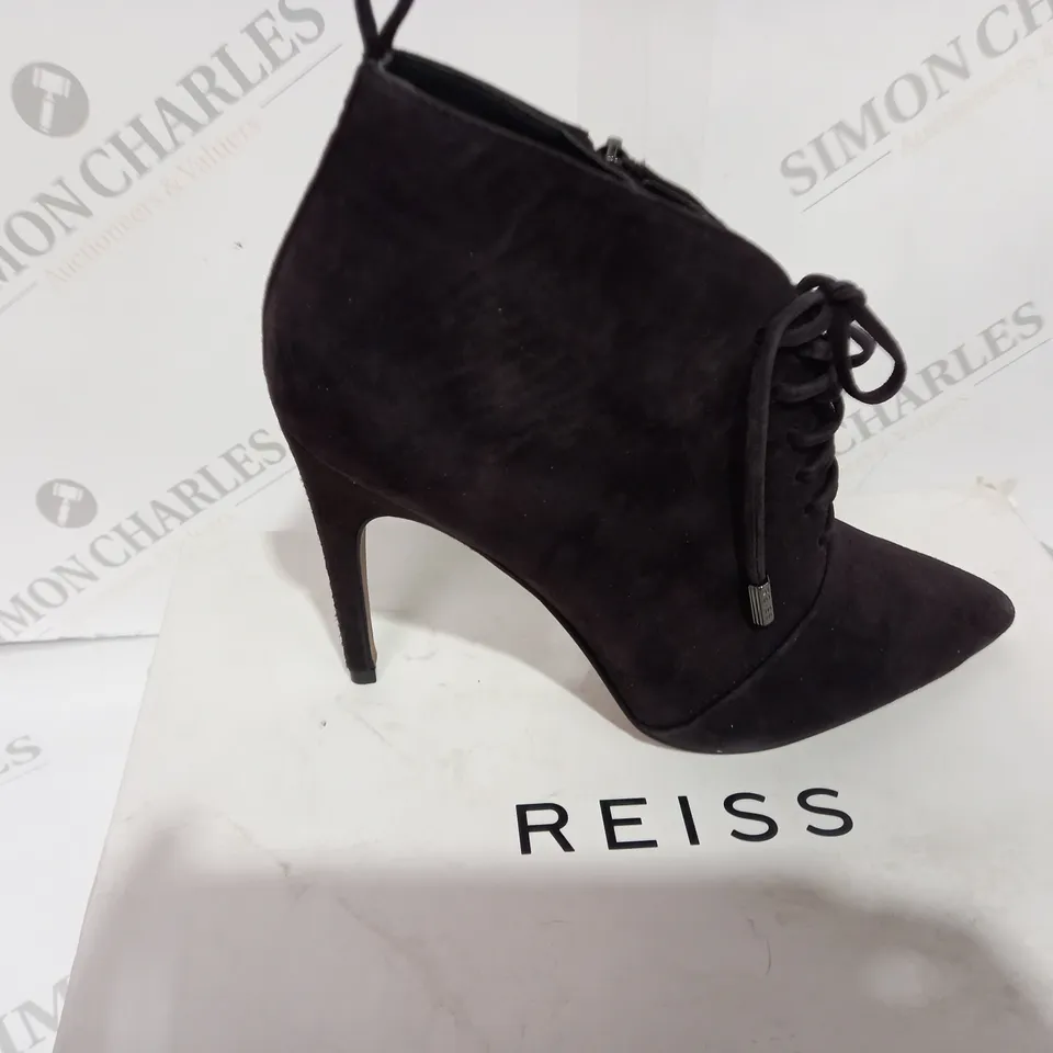 BOXED REISS SUEDE CHOCOLATE BOOT HEELS - SIZE 5