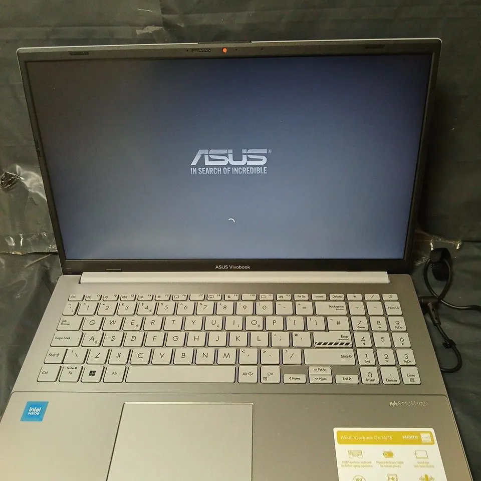 ASUS VIVOBOOK GO 15 E1504FA-NJ158W LAPTOP - 15.6IN FHD, AMD RYZEN 5, 8GB RAM, 512GB SSD - SILVER