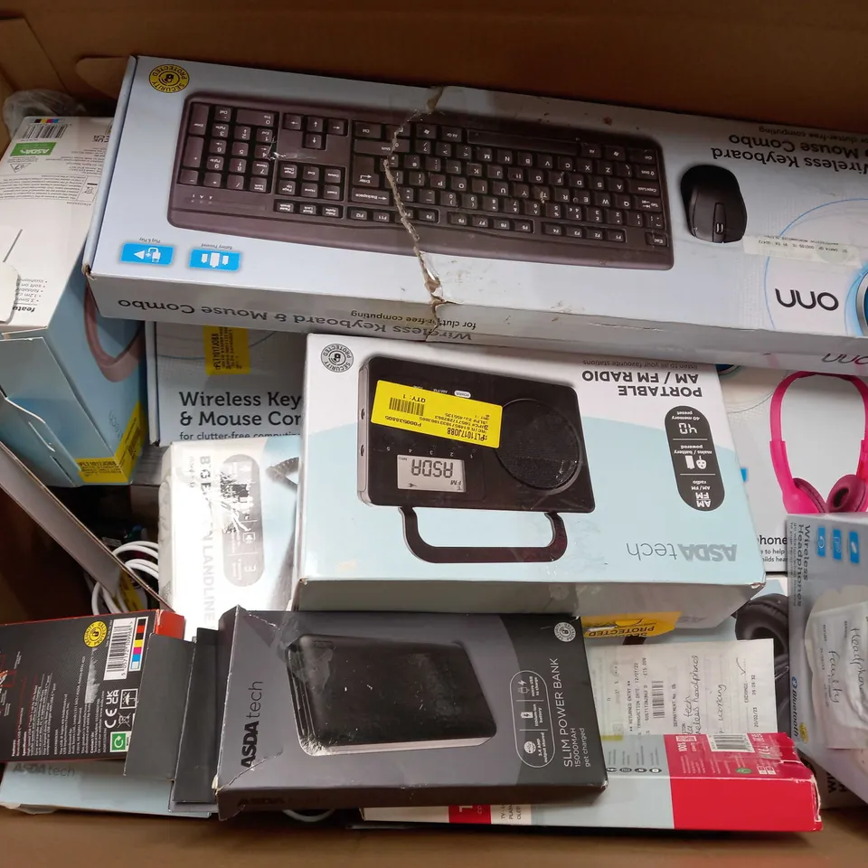 BOX OF APPROX 30 ASSORTED ITEMS TO INCLUDE - ONE FOR ALL TV REMOTE - BLACKWEB 0.9M USB C TO USB C CABLE - BIG BUTTON LANDLINE PHONE ECT 