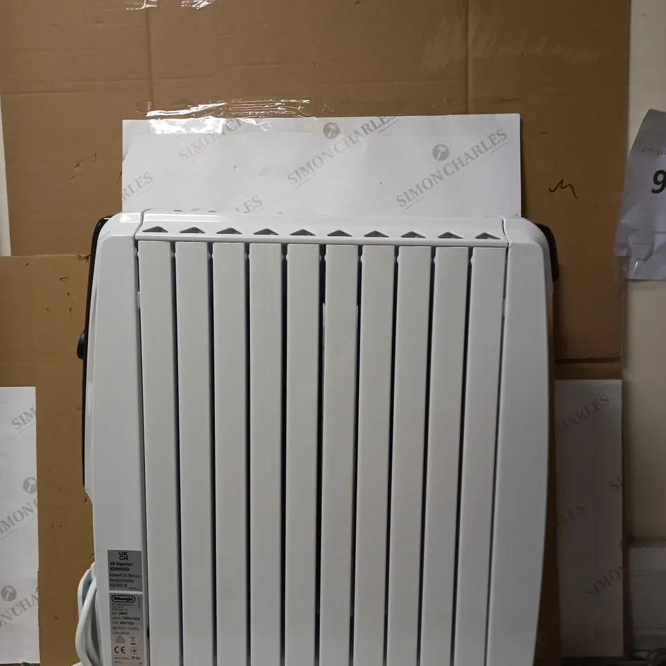 DE'LONGHI ELECTRIC OIL FILED RADIATOR 