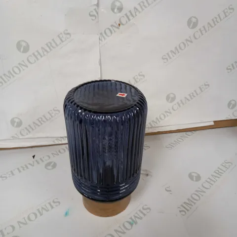 BUNDLEBERRY BY AMANDA HOLDEN INDOOR OUTDOOR TABLE TOP LAMP