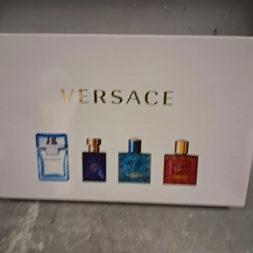 BOXED VERSACE MINIATURES GIFT SET