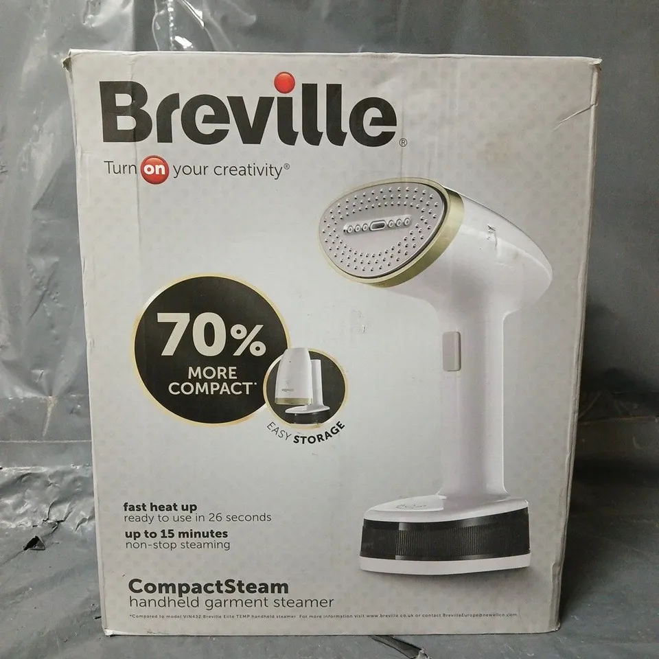 BOXED BREVILLE COMPACTSTEAM HANDHELD TRAVEL GARMENT STEAMER