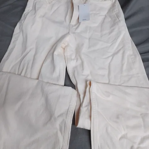 MNG WIDE LEG LOW WAIST CREAM JEANS - UK 4