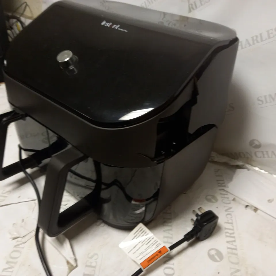 INSTANT VORTEX PLUS AIRFRYER 
