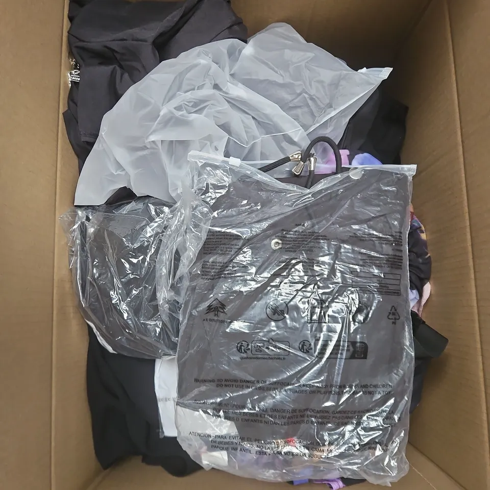 LARGE BOX OF APPROXIMATELY 25 ASSORTED CLOTHING ITEMS IN VARIOUS COLOURS, STYLES AND SIZES - COLLECTION ONLY