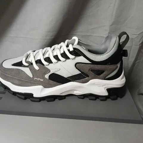 NTW MEN'S SNEAKERS UK 8 – GREY/WHITE/BLACK RUNNER