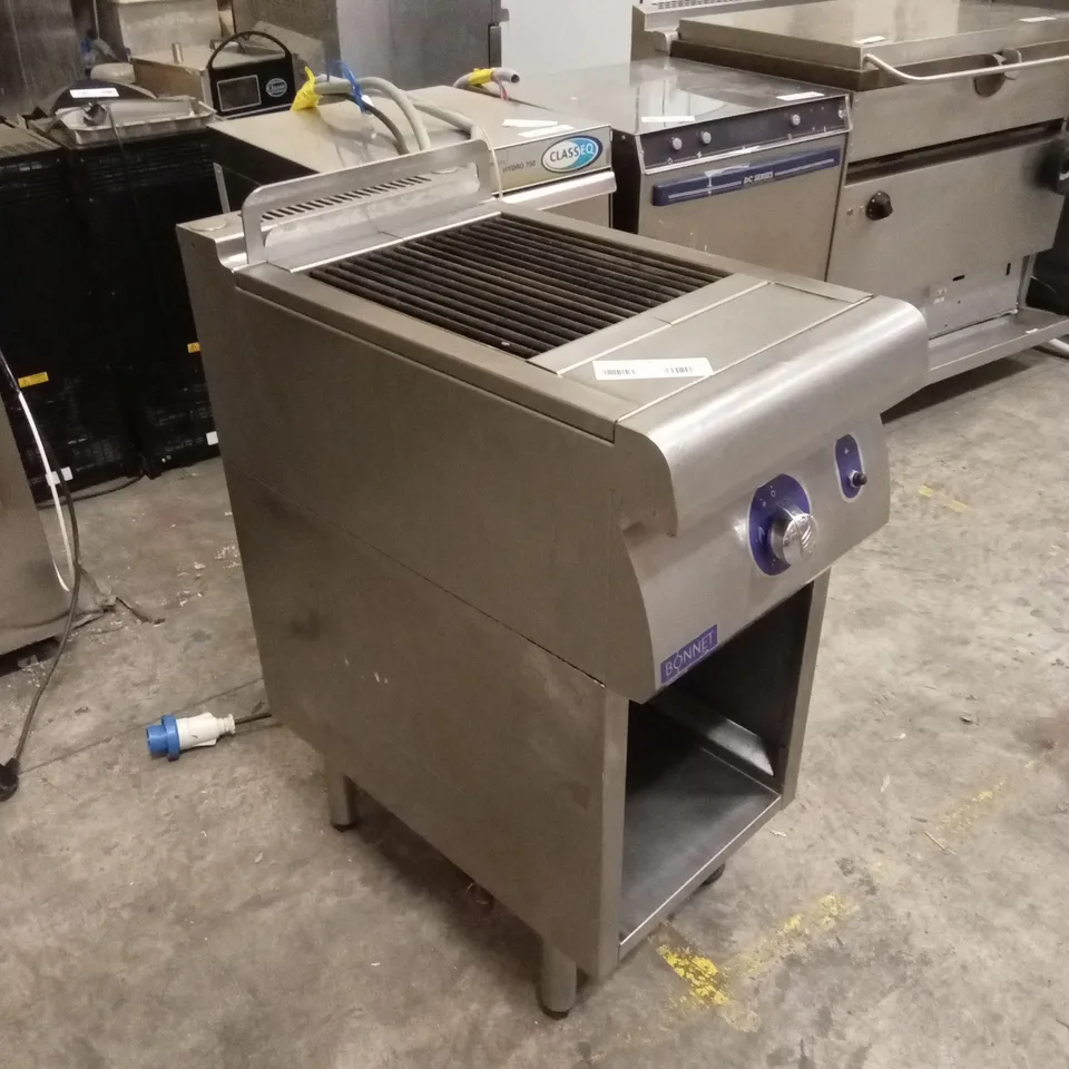 BONNET B107BB4PG-10 GAS LAVA ROCK GRILL ON PEDESTAL