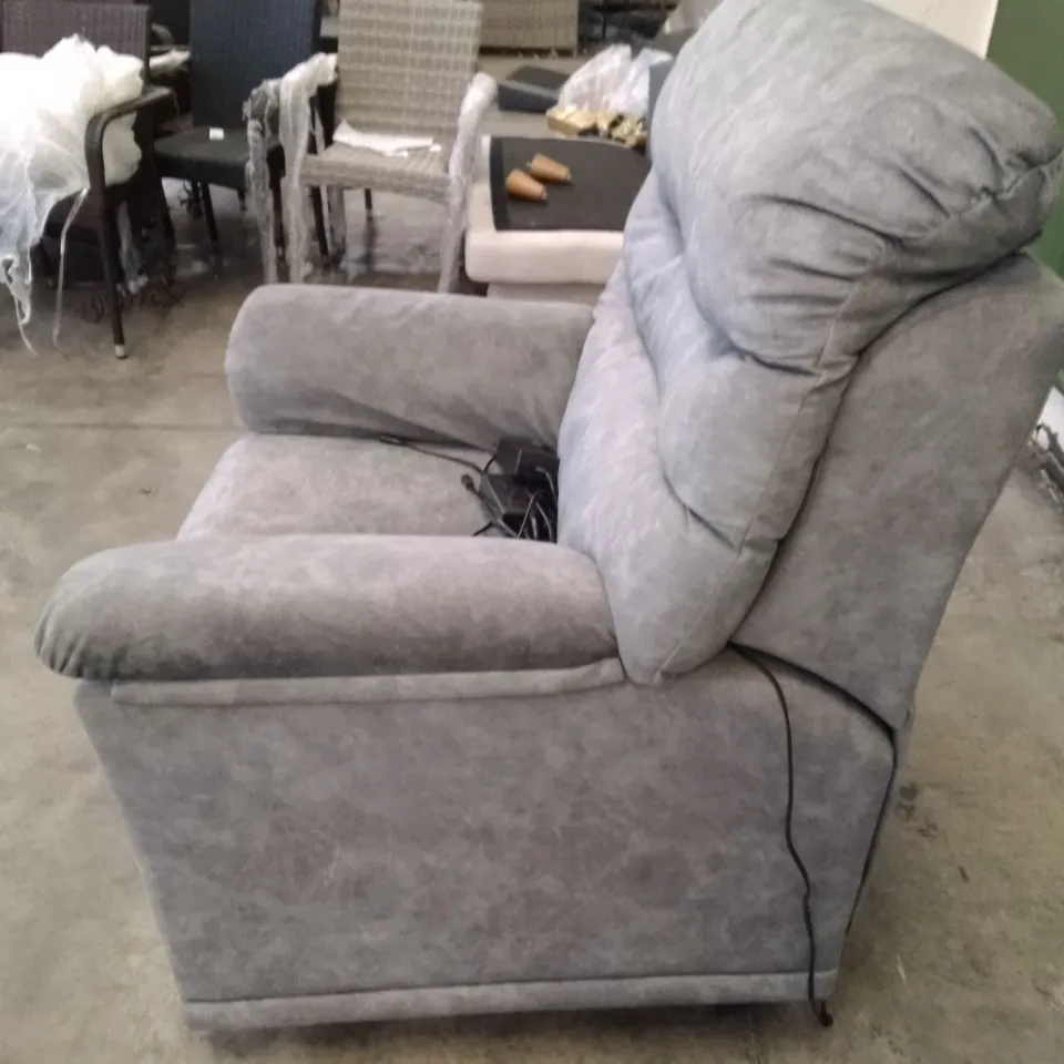 QUALITY DESIGNER G-PLAN MALVERN D DUAL ELEVATE CHAIR - PRAMA PEWTER FABRIC